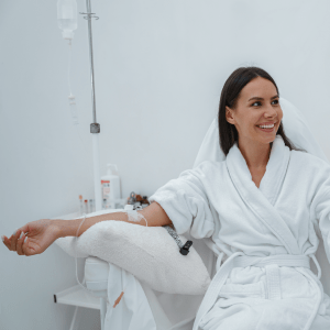 LoveMe Health and Wellness center, centro estetico bogota, bogota, centro estetico, tratamientos esteticos, servicios esteticos, col esthetics, bogota, tratamientos faciales, tratamientos corporales, Dra. Luisa Mejia, acido hialuronico, Ellanse, Harmonyca, Radiesse, Sculptra, toxina butolinica, bruxismo, hiperhidrosis, sueroterapia, sueroterapia inmunologica, huesos, muscular