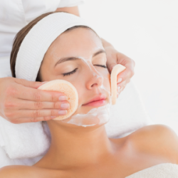 Ariana art studio Limpieza facial profunda, tratamientos faciales, limpieza facial, col esthetics, tratamientos esteticos, centro estetico, clinica estetica